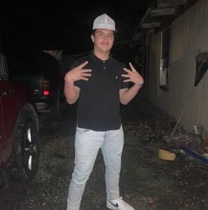 Meet your Posher, Adan